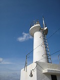 四季咲岬灯台