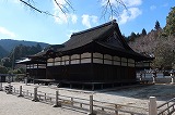 三井寺 長日護摩堂と潅頂堂